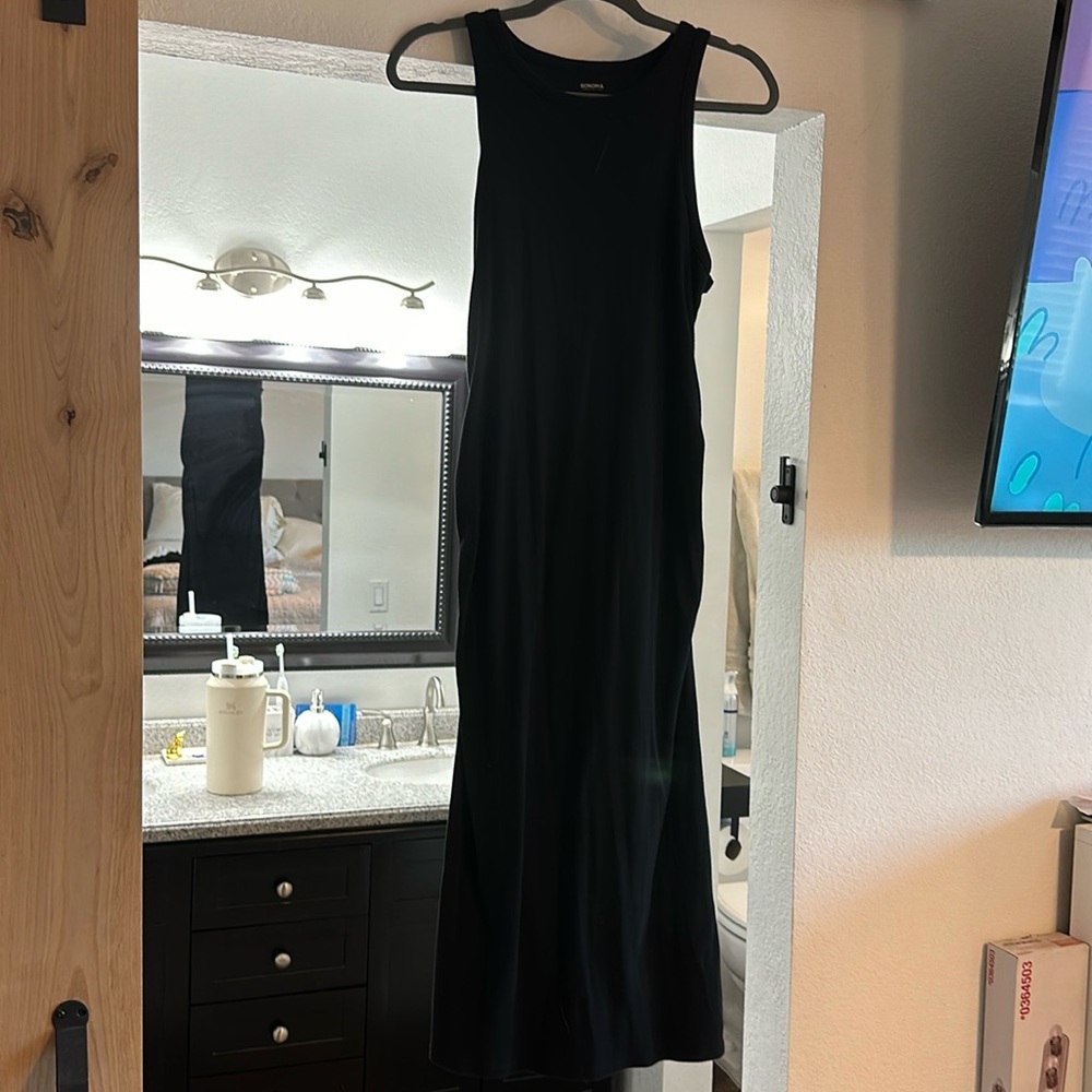 Black maternity dress